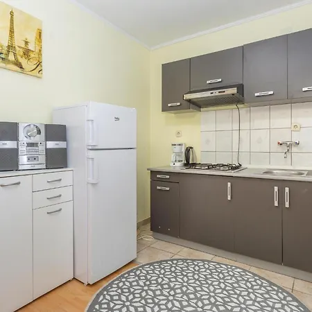 2 Bedroom Cozy In 1 Stara Baška